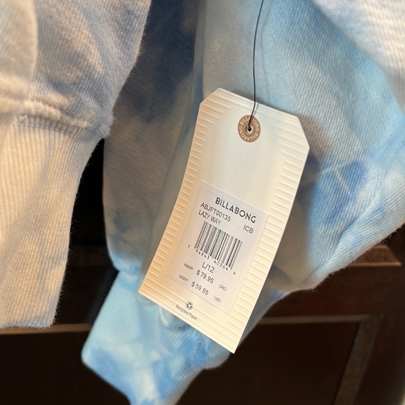 Tie dye billabong sweatshirt. Ladies juniors size large. NWT - Picture 3 of 5